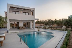 The swimming pool at or close to Anthos Villas - Chania