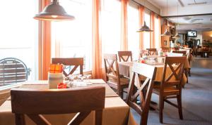 Restaurace v ubytování Finlandia Hotel Airport Oulu
