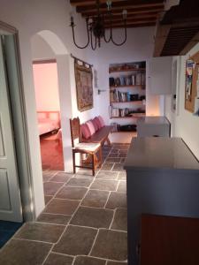 Кровать или кровати в номере Stunning House - Sleeps 11 Terrace & Sea View