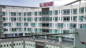 un'immagine della parte anteriore di un condominio di Bangi Gateway Suite a Kampong Sungai Merab