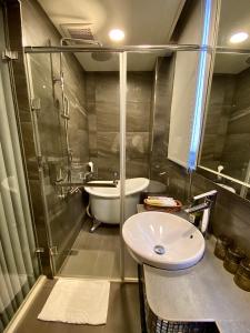 Ванна кімната в Beauty Hotels Taipei - B7 Journey