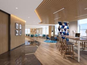 Holiday Inn Express Urumqi Station by IHG的休息区