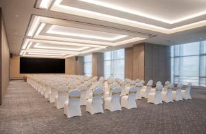 Konferenční prostory v ubytování Holiday Inn Express Shenzhen Haiyuan City by IHG