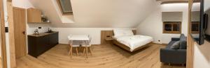 Posteľ alebo postele v izbe v ubytovaní Apartmány Hacienda Boží Dar