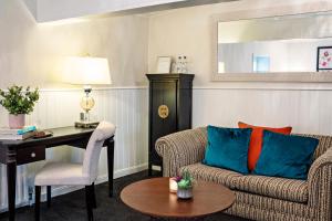 A seating area at Sparth House Hotel 