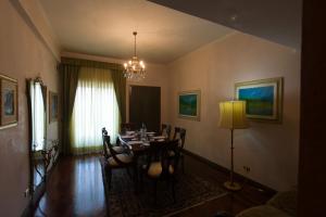 TV a/nebo společenská místnost v ubytování Astor Hotel Vintage