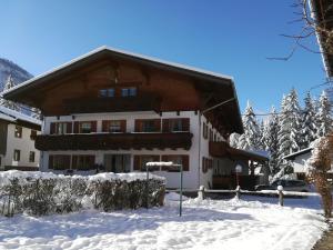 Haus Brandhofer v zimě