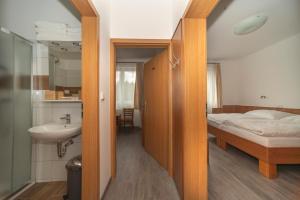 Koupelna v ubytování Hotel Panský dům