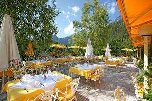 Restavracija oz. druge možnosti za prehrano v nastanitvi Hotel Schloss Fernsteinsee
