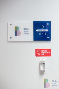 Certifikát, ocenenie alebo iný dokument vystavený v ubytovaní Bello ApartHostel Private Rooms