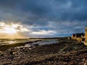 Pass the Keys Morning Star, 3 Bedrooms & Epic Sea Views
