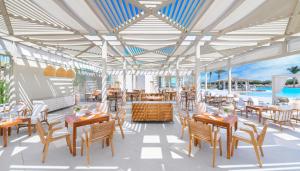Restaurace v ubytování JAZ Elite Casa Del Mar Beach