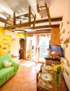에 위치한 One bedroom house with shared pool jacuzzi and furnished terrace at Laroya에서 갤러리에 업로드한 사진