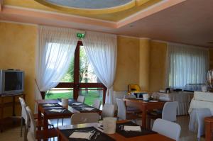 Restoran ili drugo mesto za obedovanje u objektu Hotel Parco Serrone