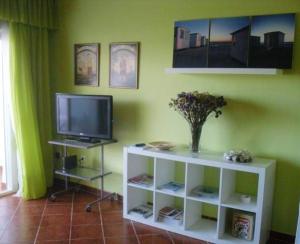 Zdjęcie z galerii obiektu Charming Apartment in Rota with Garden and Lake Views, 81 m² w mieście Rota