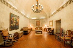 Gallery image of Hotel Los Tambos Colonial in Arequipa