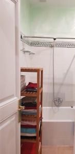A bathroom at Piso romantico y espacioso