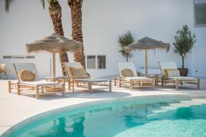 Basen w obiekcie The Olive Boutique Suites & Spa lub w pobliżu