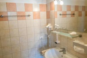 Koupelna v ubytování Gasthof-Pension Golob + 36 fotografií