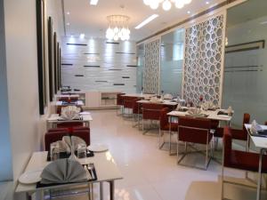 Gallery image of Sapphire Suite in Kolkata