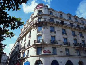O edifício em que o hotel se localiza