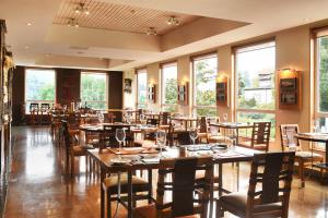 Restaurace v ubytování Solace Hotel Puerto Varas