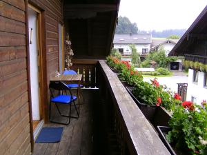 Un balcon sau o terasă la Ferienwohnung Schartner