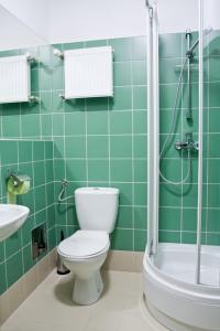 Phòng tắm tại Ośrodek Innowacja