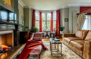 Ruang duduk di Luxury Suite in Cardiff City Centre + Secure Parking
