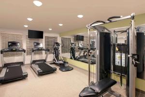 Academia e/ou comodidades em WoodSpring Suites Houston 288 South Medical Center