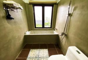 Phòng tắm tại Karst Villas Phong Nha
