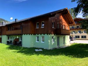 Budova, v ktorej sa apartmán nachádza