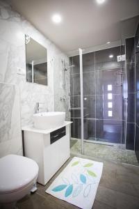 Koupelna v ubytování Apartments Kalaba - Dalma II