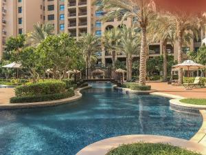 Gallery image of Frank Porter - Fairmont Palm Residences in Dubai