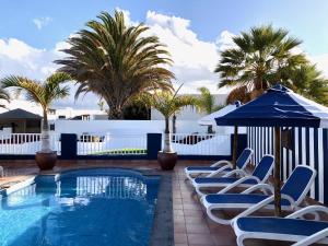 Bazén v ubytování Villa Picasso private Pool nebo v jeho okolí