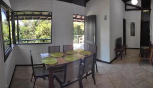 Gallery image of Barra Beach Club CASAS in Florianópolis