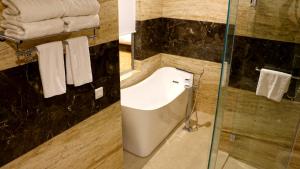 Gallery image of Tiaraa Hotels & Resorts in Rāmnagar