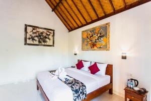 Gallery image of Camar Cottage & Hostel in Nusa Penida