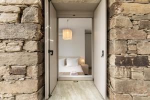 Kúpeľňa v ubytovaní White Tinos Luxury Suites + 37 fotografií