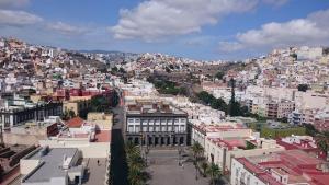 Ein allgemeiner Blick auf Las Palmas de Gran Canaria oder ein Stadtblick von der Ferienwohnung aus