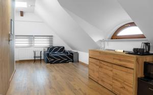 Kuchyňa alebo kuchynka v ubytovaní Apartamenty, Boutique Rooms Villa 82, MIEJSCE PRKINGOWE