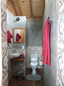 A bathroom at Recanto das Estrelas