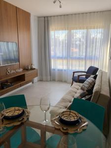 Χώρος καθιστικού στο Apartamento em Guarajuba, BAHIA 1 Tudo Novinho e Finamente Decorado