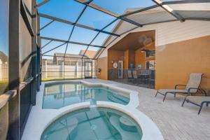 Gallery image of Two Master Bedrooms Pool Home Private Yard in Orlando