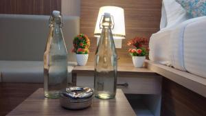 HOTEL CENTRAL SQUARE "A Couple Friendly Hotel"的酒水