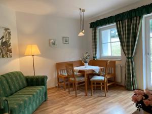 Posezení v ubytování Apart-Pension Wesenauerhof