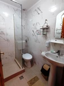 Casa Magica Busteni tesisinde bir banyo