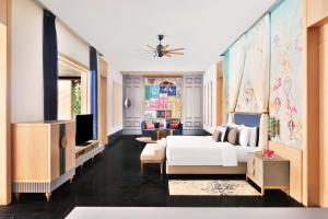 Taj Devi Ratn Resort & Spa, Jaipur客房内的一张或多张床位