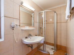 Koupelna v ubytování Lifthotel
