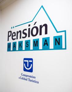 バレンシアにあるPension Waksmanのマルチナン版のロゴ